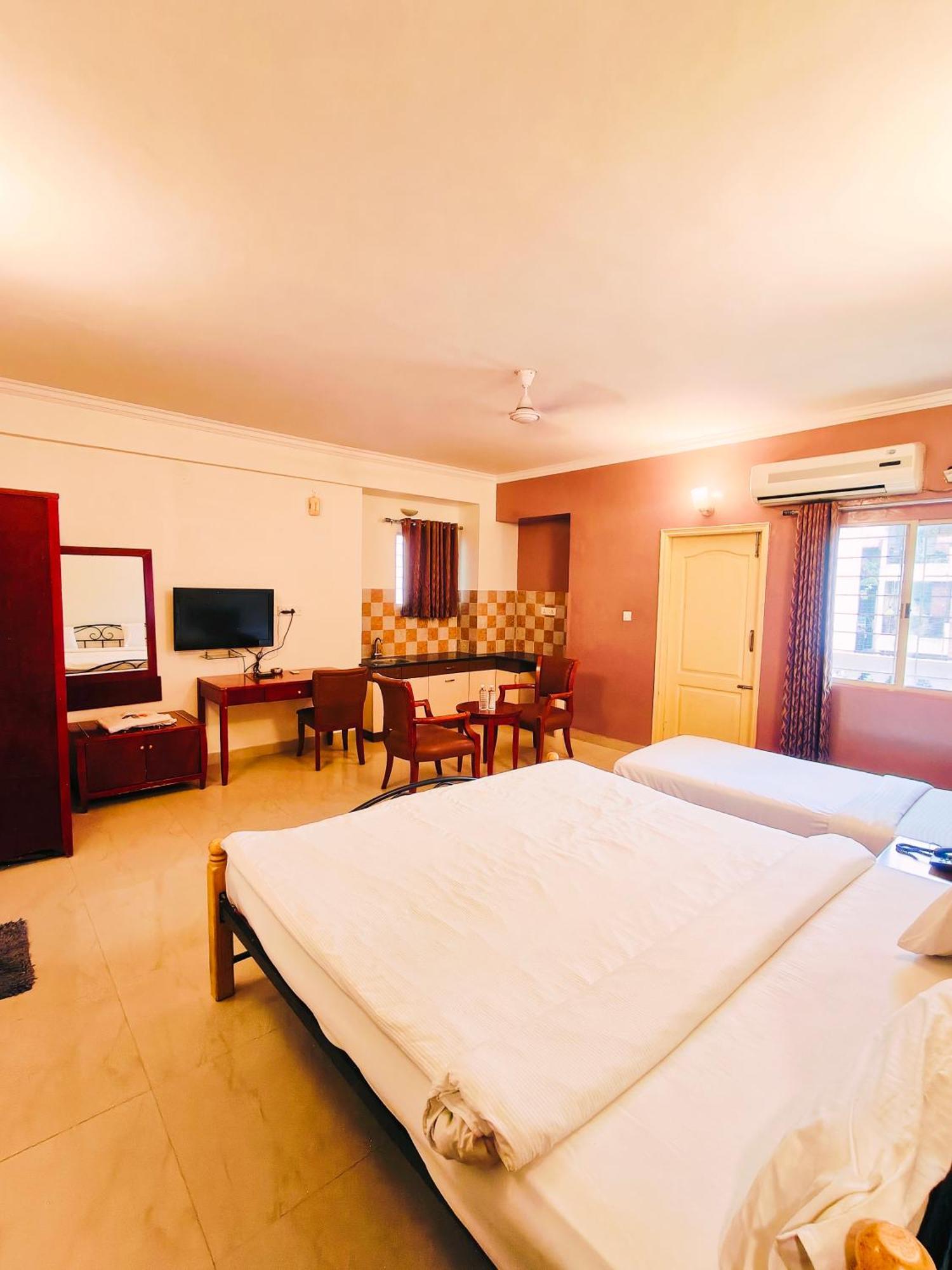 Kings Suites Palace Grounds Bangalore Ngoại thất bức ảnh
